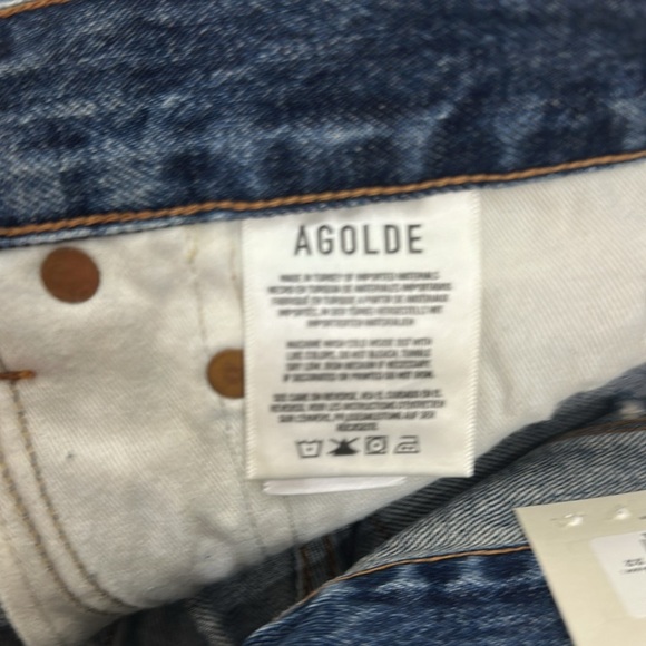 AGOLDE Parker cut off button fly denim distressed shorts size 32. NWT. - Picture 8 of 9